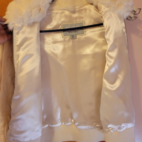 Wilson's White Rabbit Fur Jacket and Vest - Picture 7 of 10